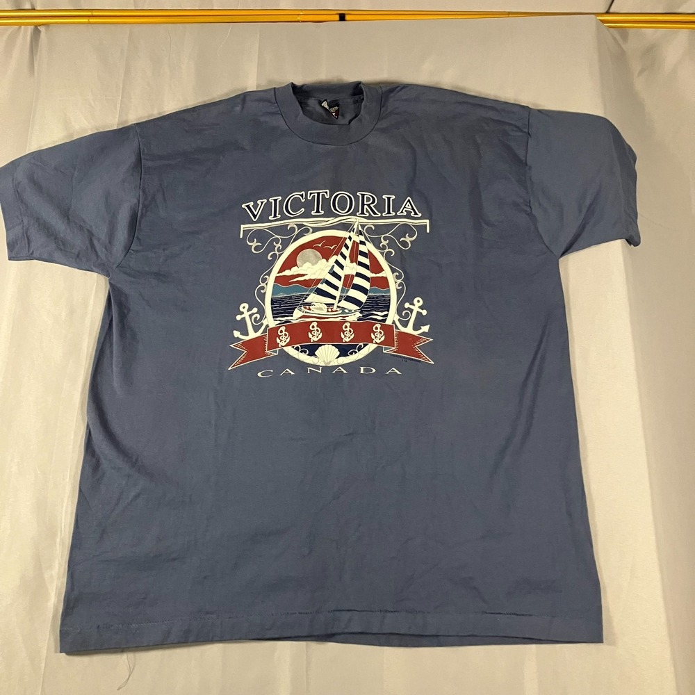 VTG Fruit of the Loom BEST XXL Victoria Canada Graphic T-Shirt Blue USA Made